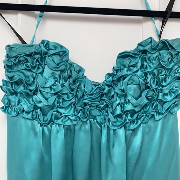 Betsy Johnson 100% silk straplesss dress - Picture 3 of 3